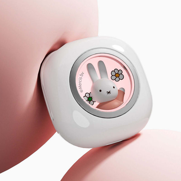 Miffy's Wireless Ear Buds With Wireless Charger - Pink