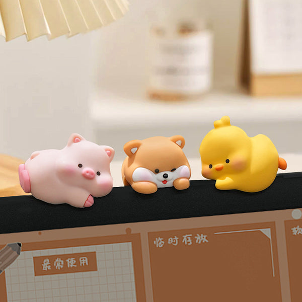 Sweet Wink Cuddle Cling Critters