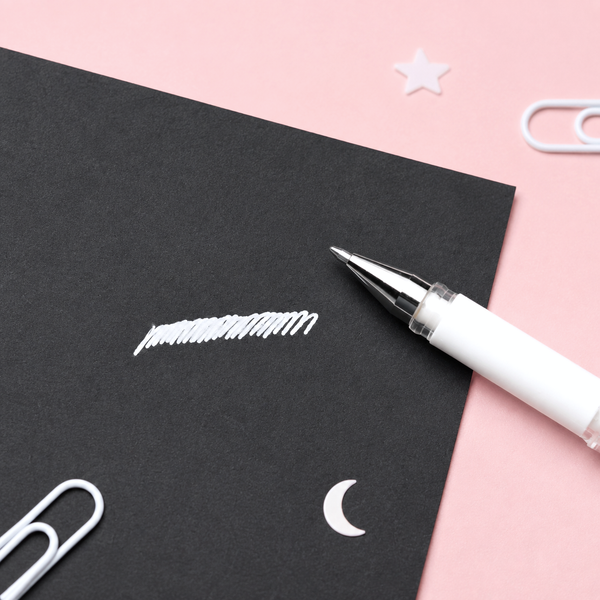 Uni-ball Signo Broad Gel Pen - White Ink