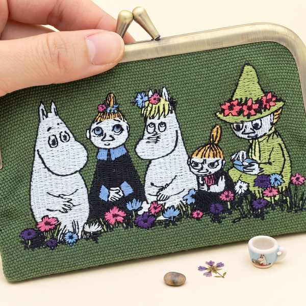 Moomin Embroidered Kiss-Lock Pouch - Limited Storybook Series