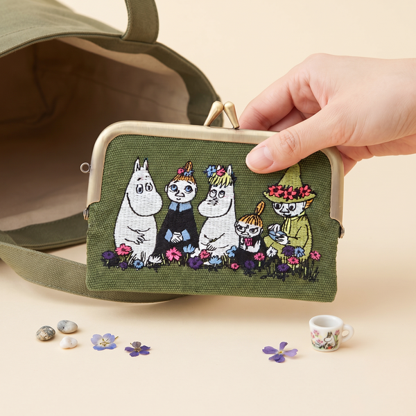 Moomin Embroidered Kiss-Lock Pouch - Limited Storybook Series