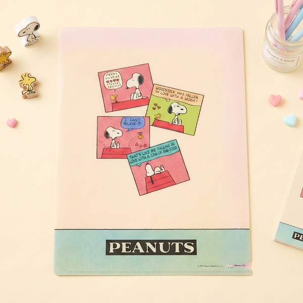 Peanuts Snoopy A4 Folder - Beige