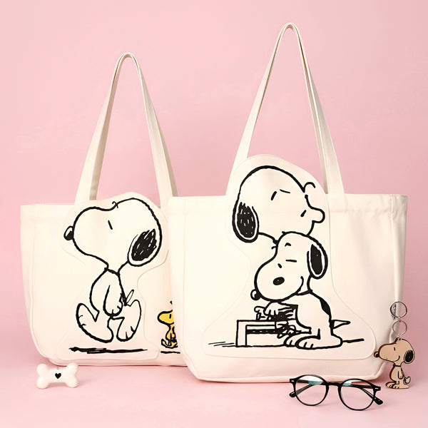 Peanuts Snoopy Canvas Daily Tote
