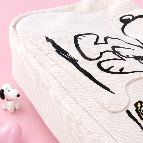Peanuts Snoopy Canvas Daily Tote
