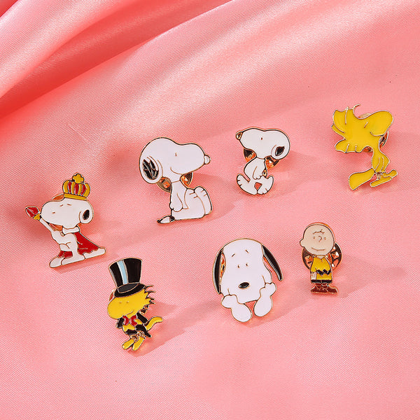 Peanuts Snoopy Enamel Pin