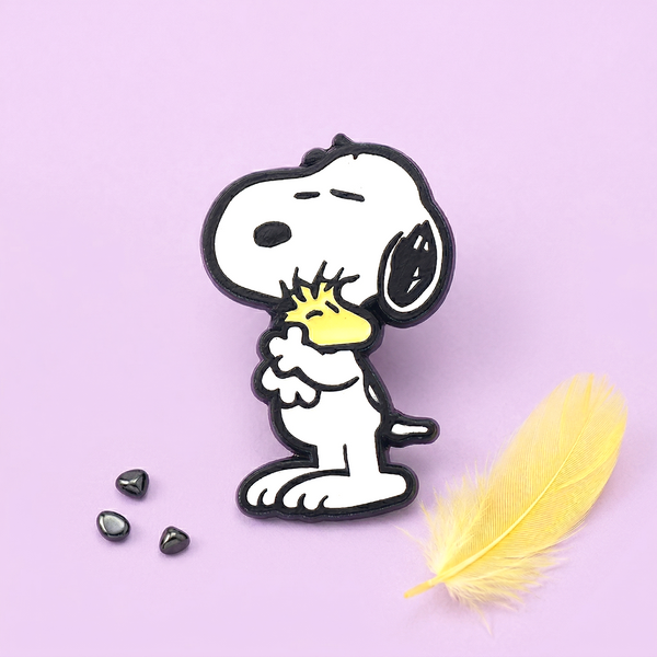 Peanuts Snoopy Enamel Pin - Happy Days