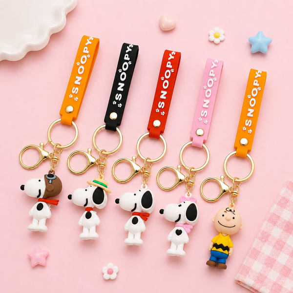 Peanuts Snoopy Figure Keychain