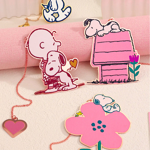 Peanuts Snoopy Rose Gold Bookmark