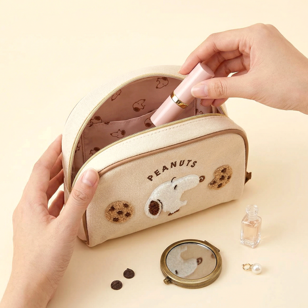 Snoopy Embroidered Cosmetic Bag