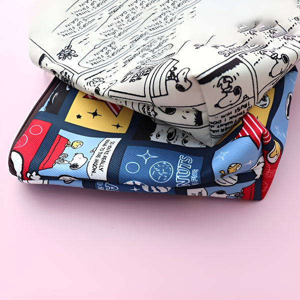 Peanuts Snoopy Travel Pouch - Discovering The Universe