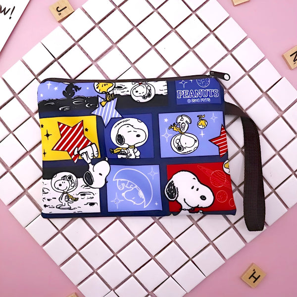 Peanuts Snoopy Travel Pouch - Discovering The Universe