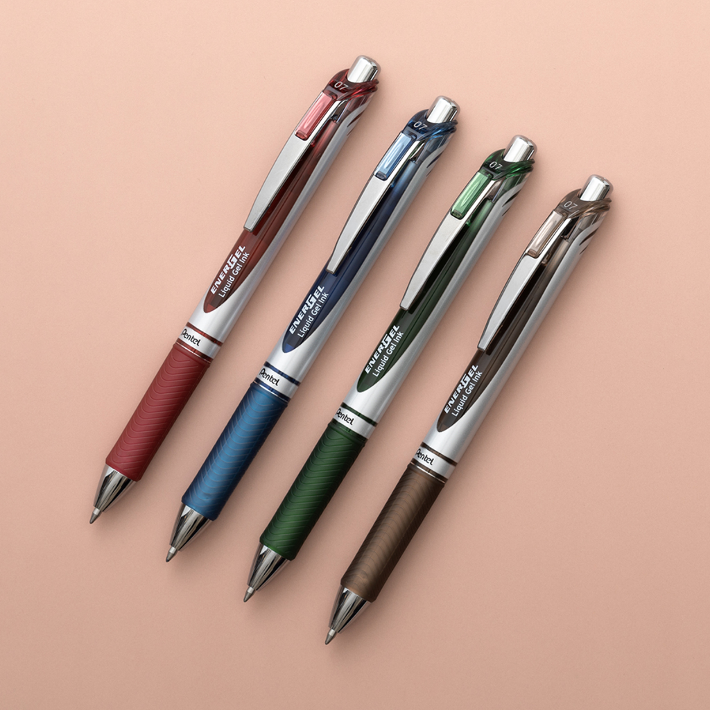Pentel EnerGel X BL107-CAX Gel roller, marineblauw, 0,7 mm lijndikte, drukmechanisme, navulbaar Pentel EnerGel X BL107-CAX Gel roller, marineblauw, 0,7 mm lijndikte, drukmechanisme, navulbaar