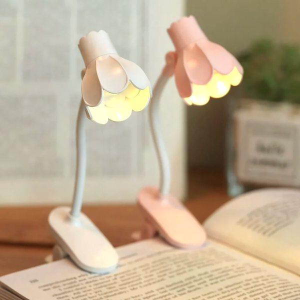 Petal Shine Mini Clip Lamp