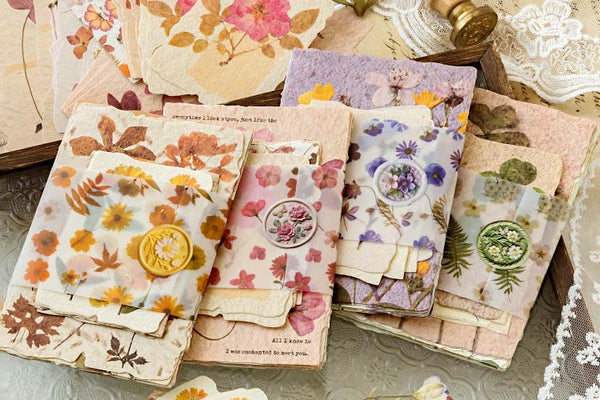 Pressed Flowers Vintage Decorative Paper Set