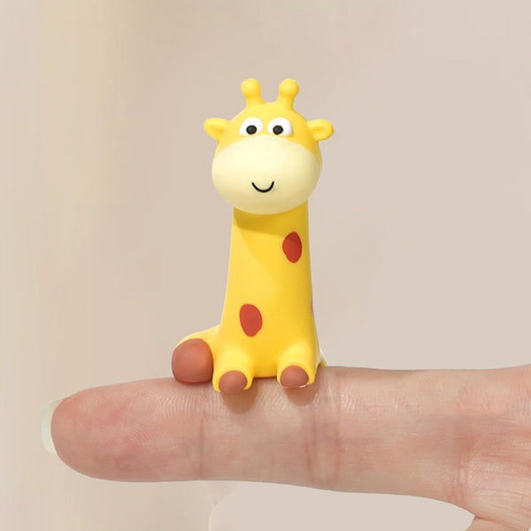 Sweet Wink Cuddle Cling Giraffe