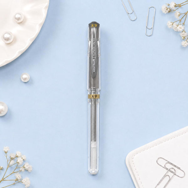 Uni-ball Signo Broad Gel Pen - Silver Ink
