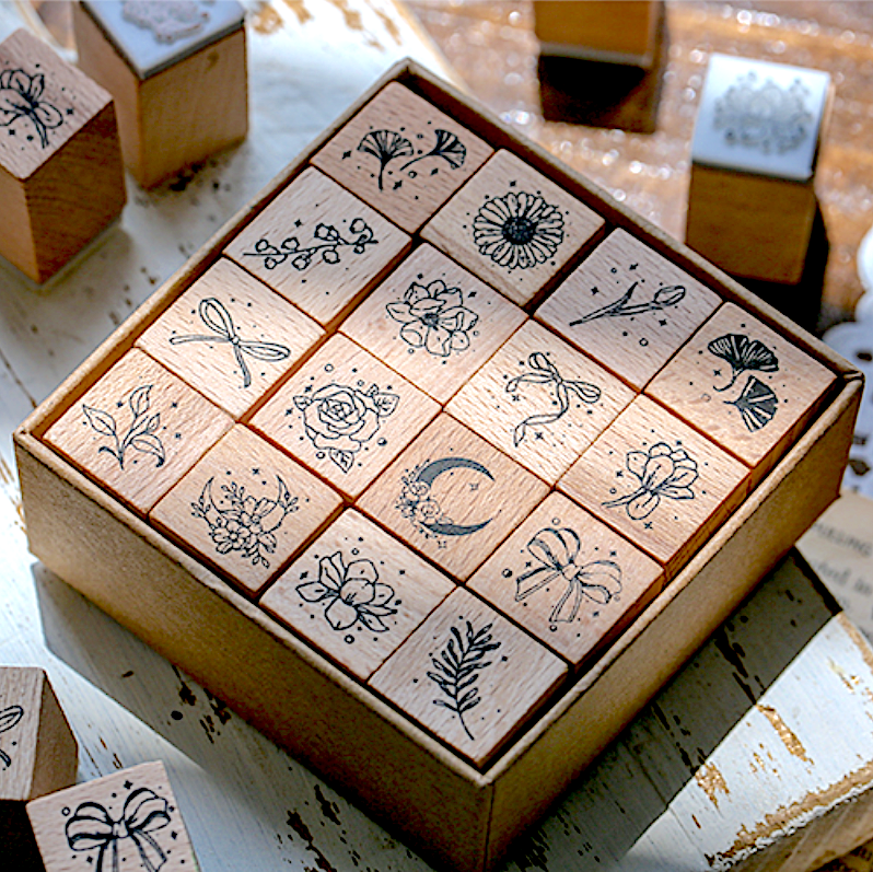 Floral Wooden Stamp Set